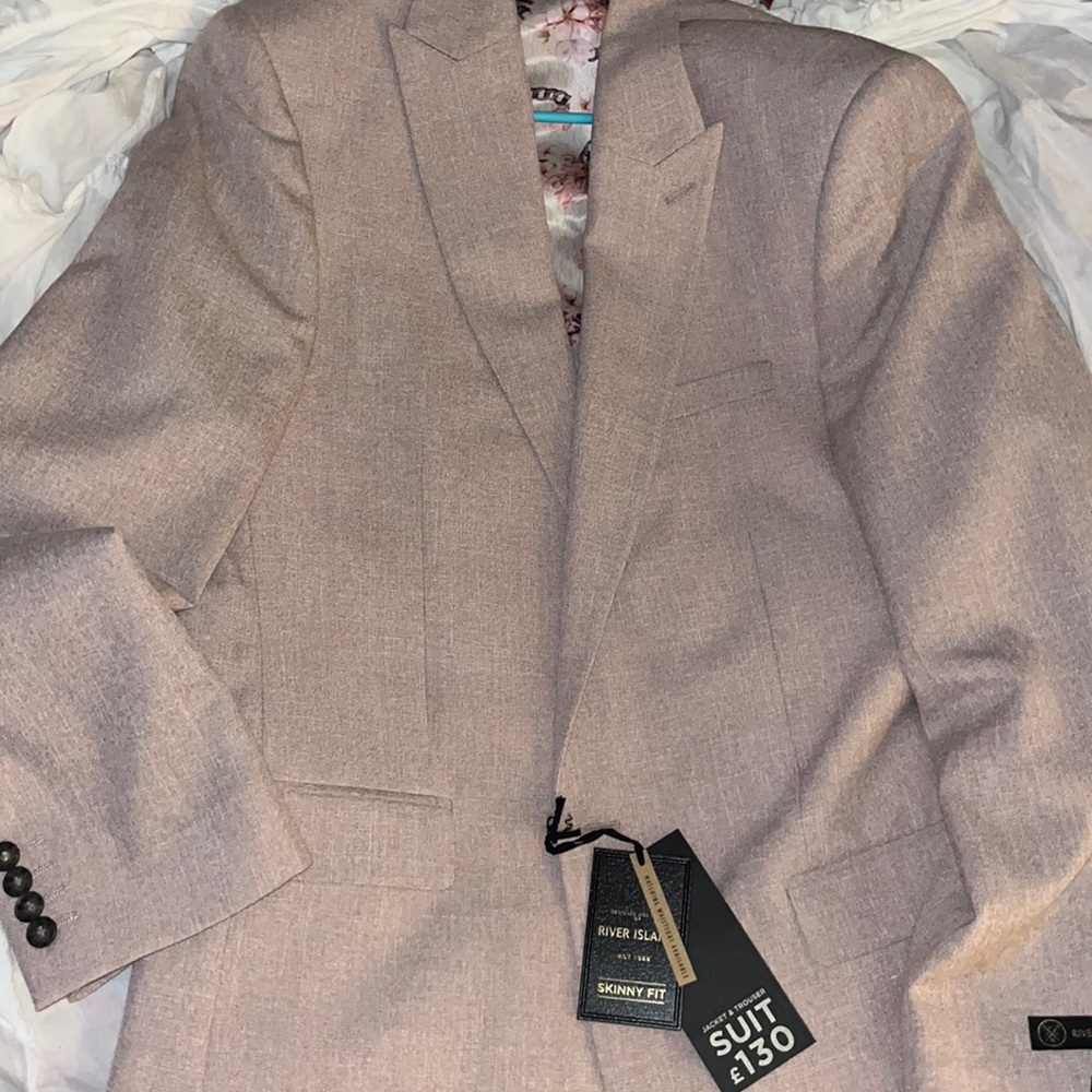 Mens River Island slim fit tuxedo 44R